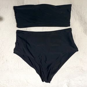 2/15$SHEIN Solid Black Bikini